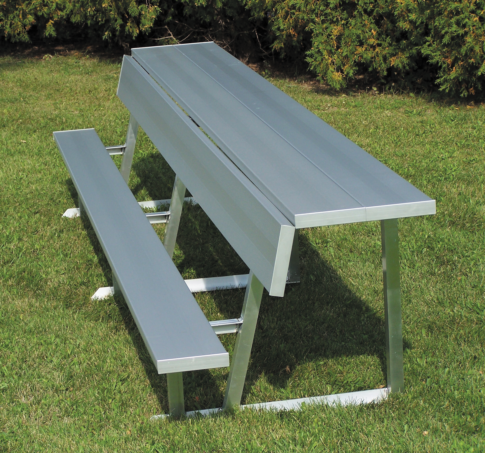 Extra Heavy Duty Table - TerraBound Solutions Inc.