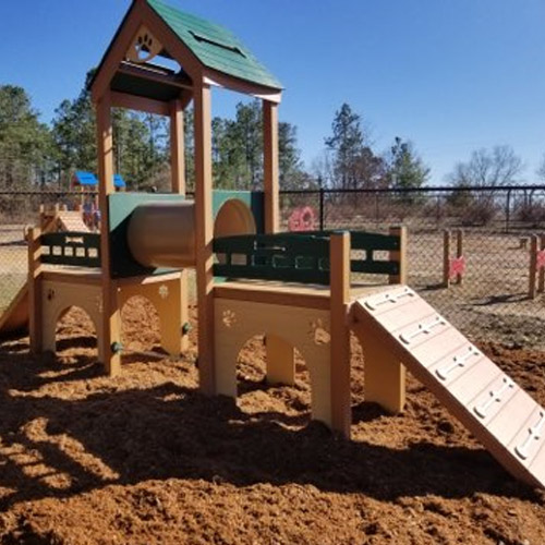 Deluxe K9 Kennel Club Playground with Rattle Bridge - TerraBound Solutions  Inc.