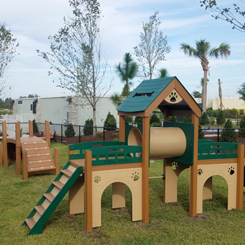 Deluxe Kennel Club Playground - TerraBound Solutions Inc.