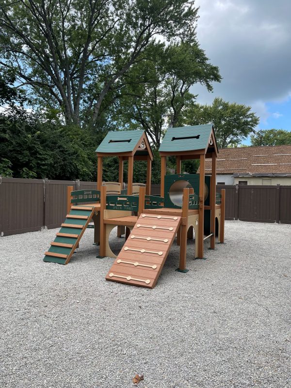 Deluxe Kennel Club Playground - TerraBound Solutions Inc.