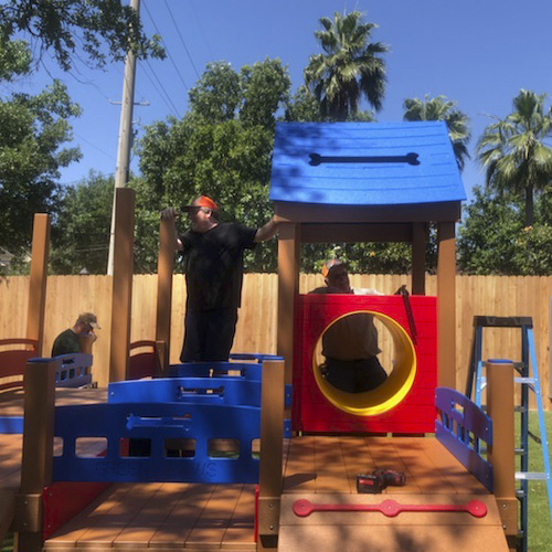 Deluxe K9 Kennel Club Playground with Rattle Bridge - TerraBound Solutions  Inc.