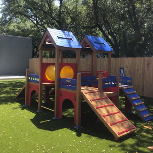 Deluxe K9 Kennel Club Playground with Rattle Bridge - TerraBound Solutions  Inc.