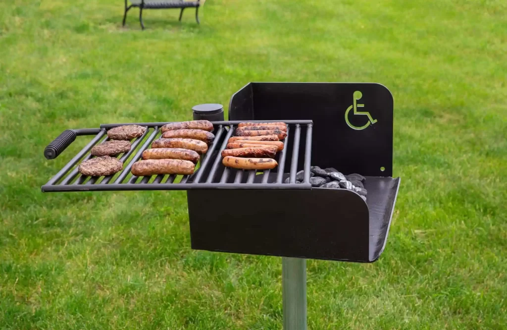 Pedestal Park Grill 5