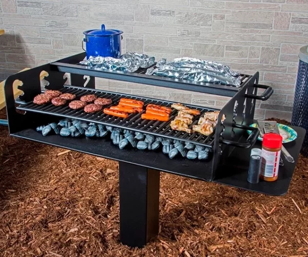 Group Grill with 2 Adjustable Grates